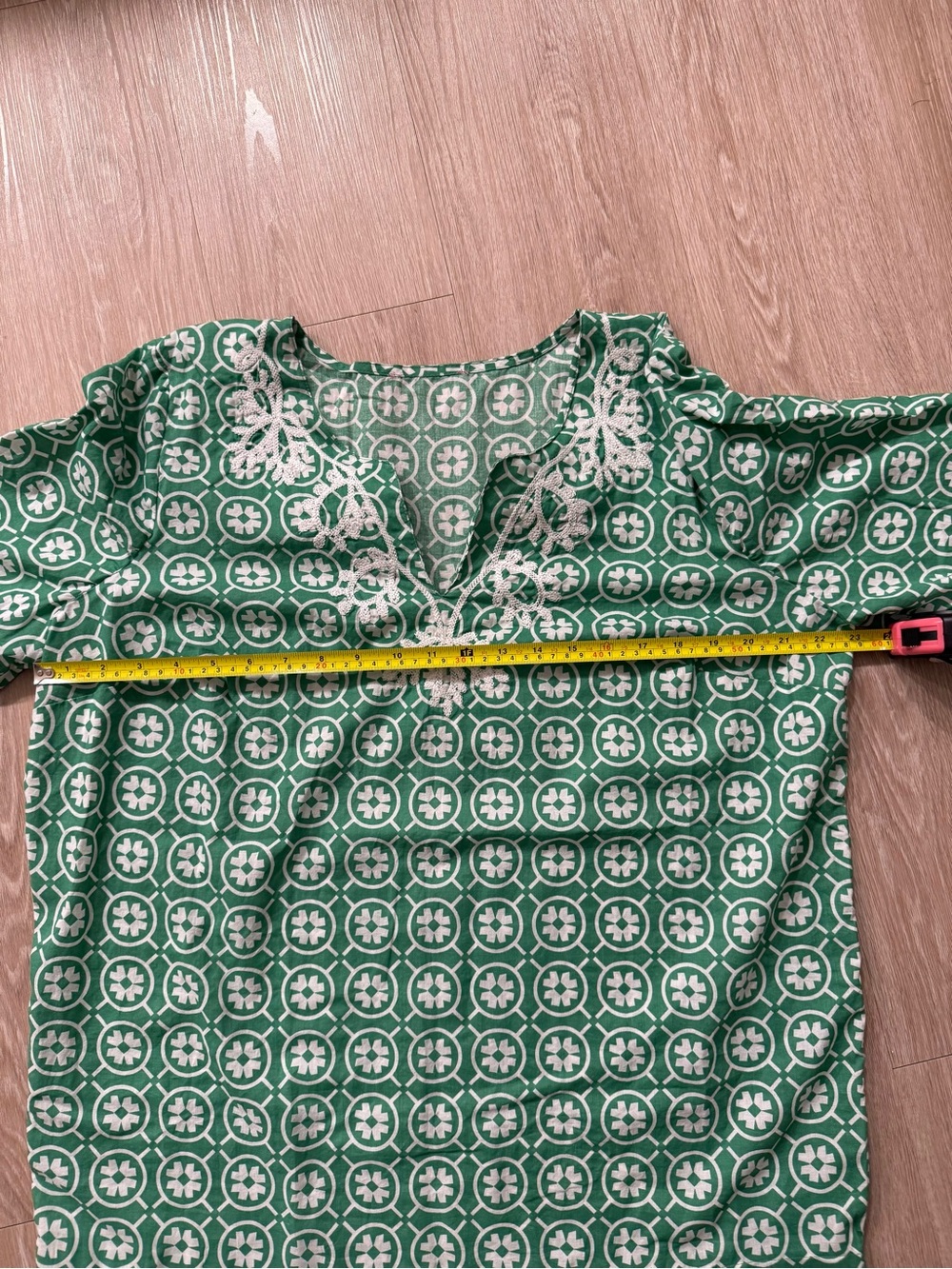 Green Patterned Blouse - Picture 3 of 4
